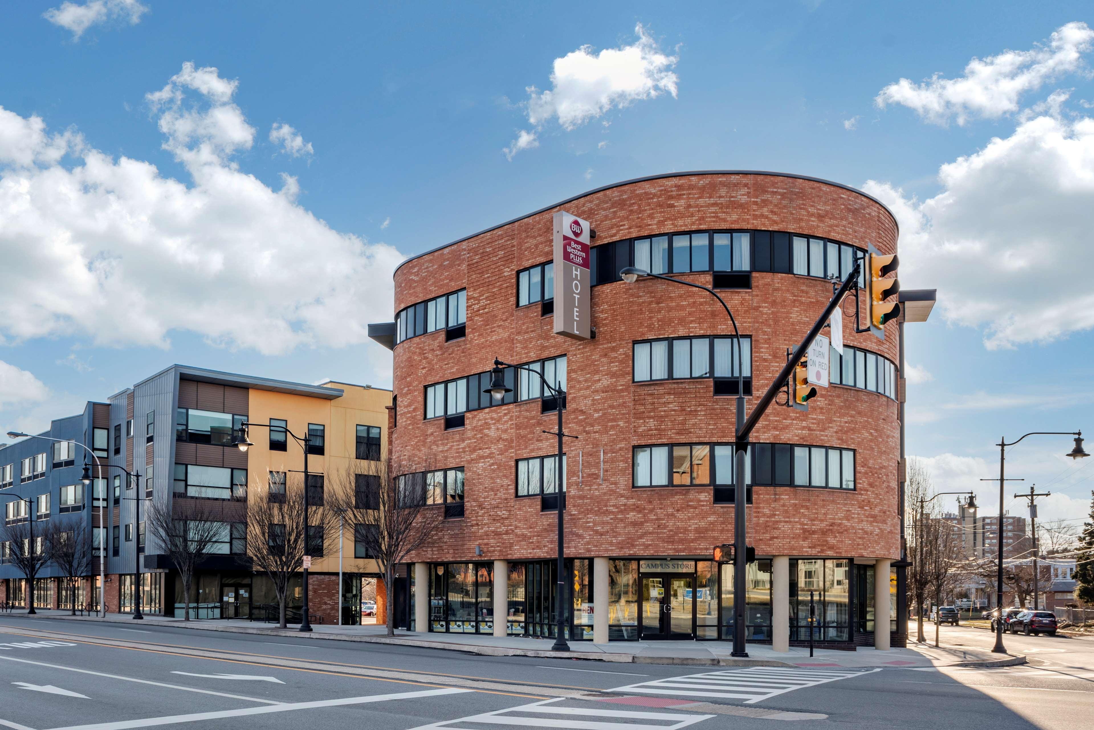 Best Western Plus Philadelphia Airport South - At Widener University Chester Exterior photo